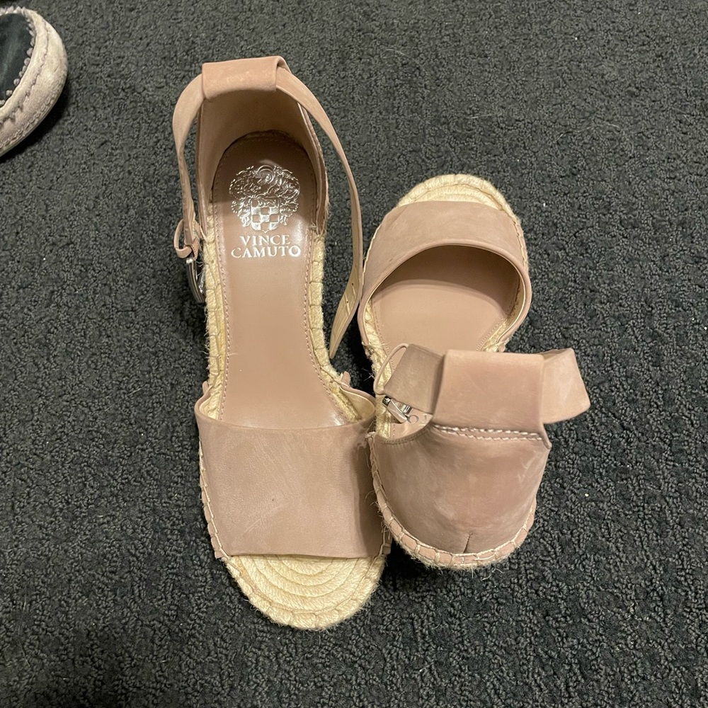 Vince Camuto Tan heels